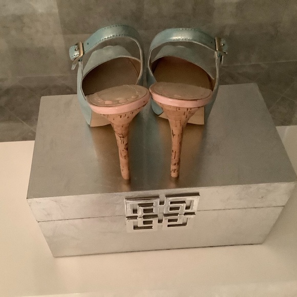 New Enzo Angiolini Irridescent Aqua Peep Toe Heels - Picture 4 of 5